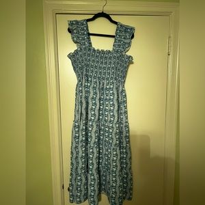 hill house trailing vine blue Ellie